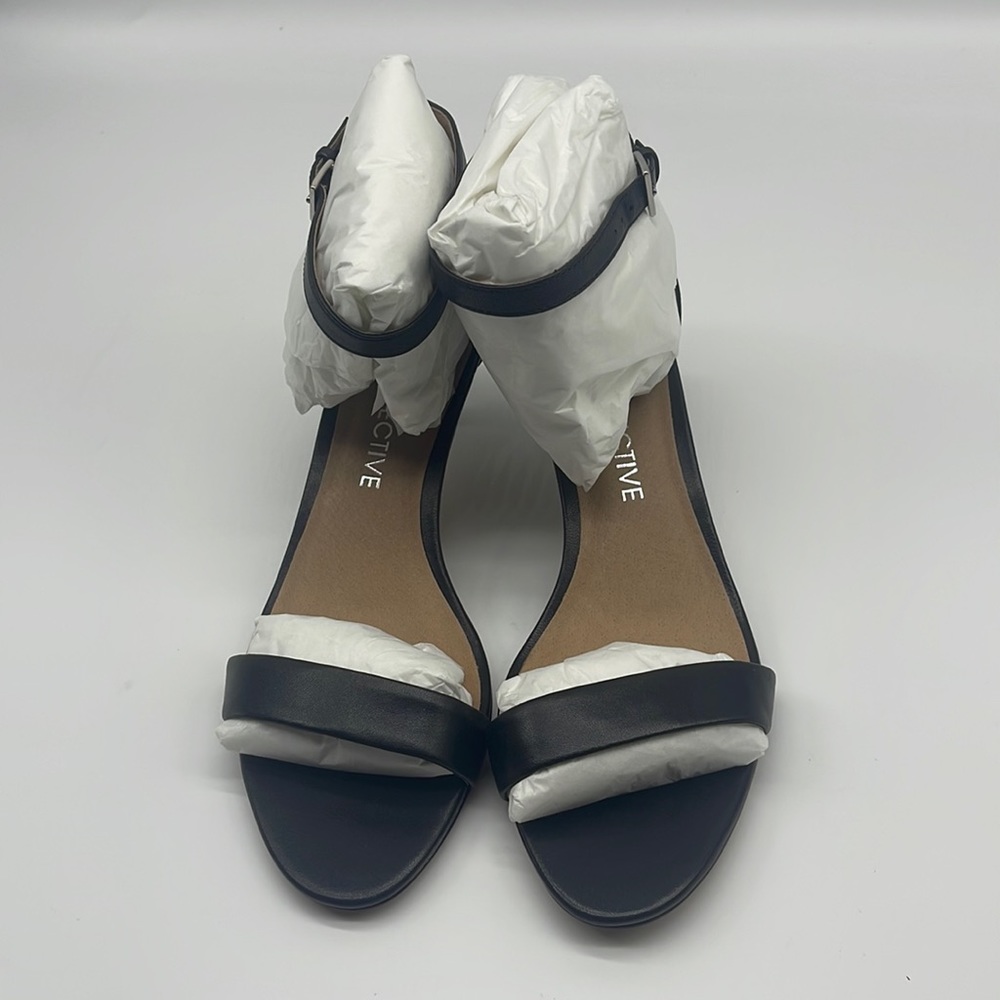 206 Collective womens Eve Stiletto Heel Dress SandalLow Heeled Sandal Size 8B(M)